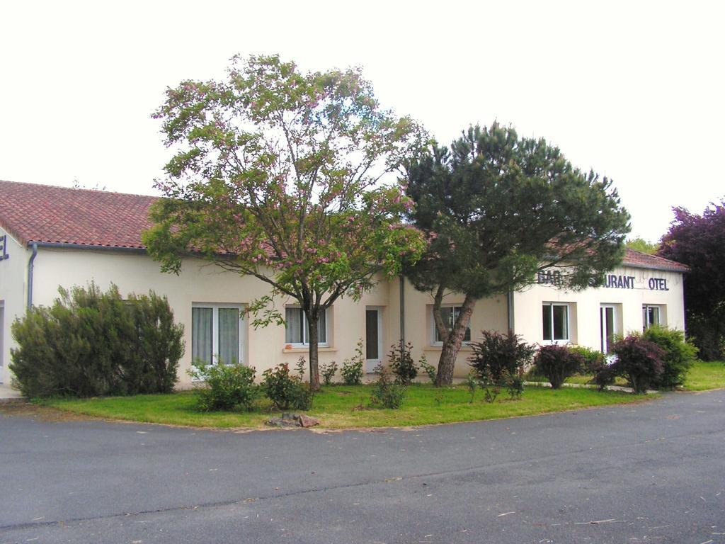 Le Bois Joli Hotel Massais Exterior foto